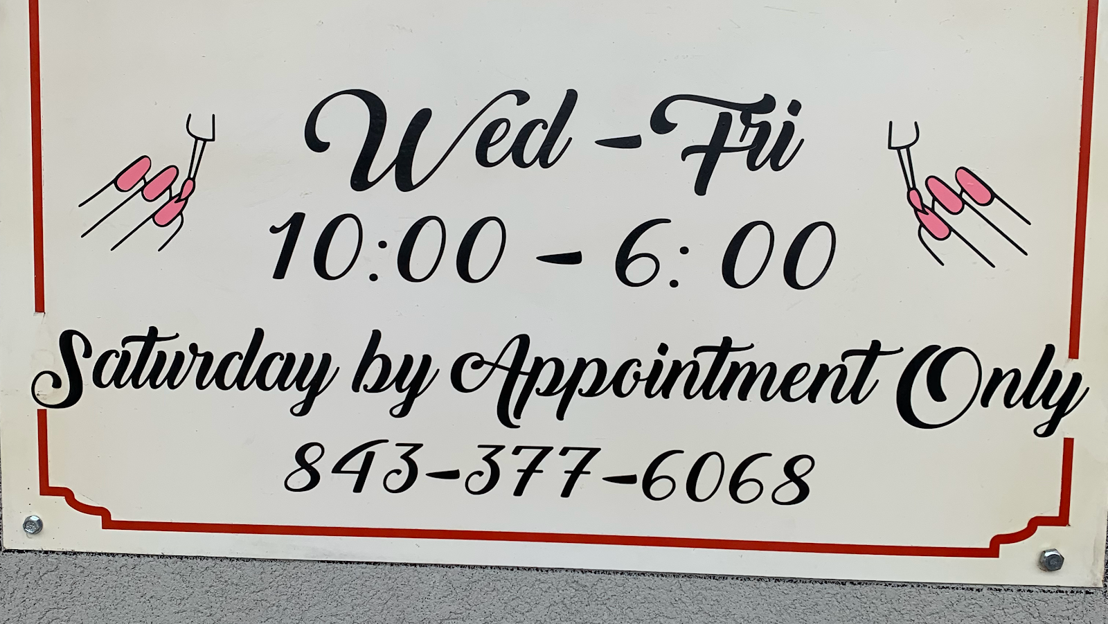 Vanessa's Nails Salon logo